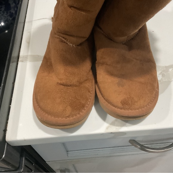 UGG Brown Lace Up Boots - Picture 4 of 4